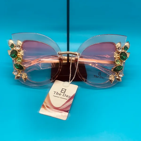 Rhinestone Cat Eye Sunglasses