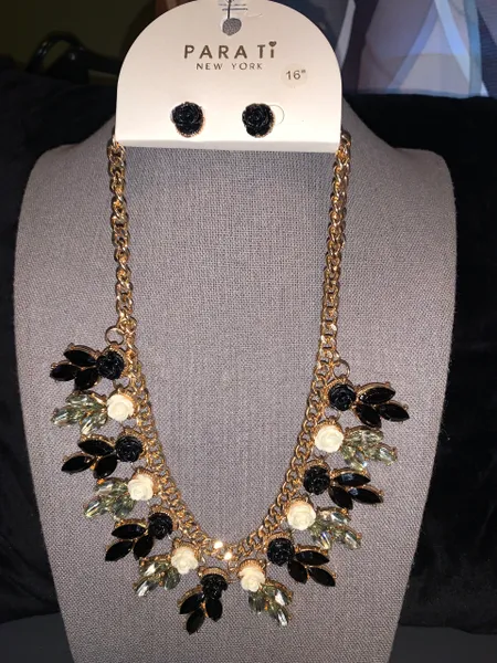 Twisted Up Necklace