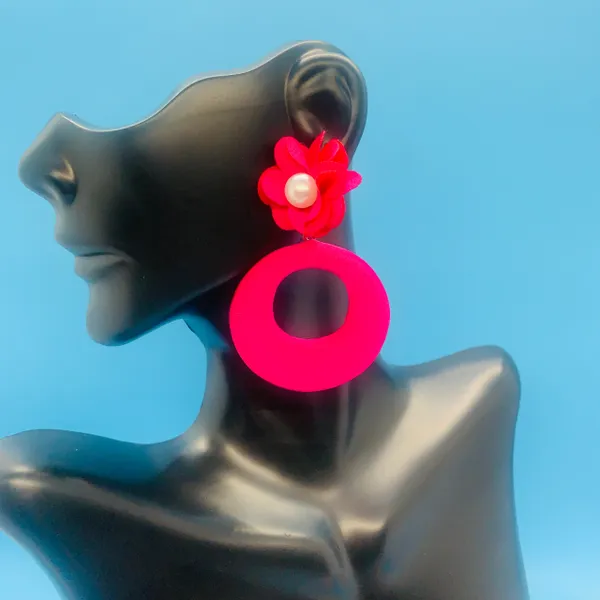 Flower & Pearl Earrings