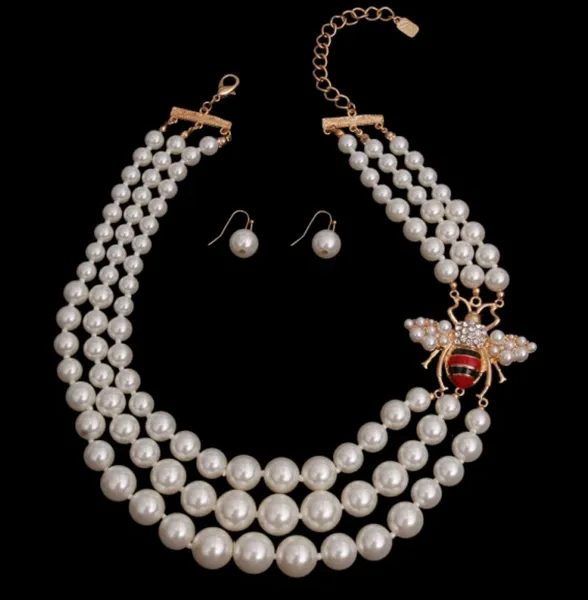 Style Cream Pearl & Bee