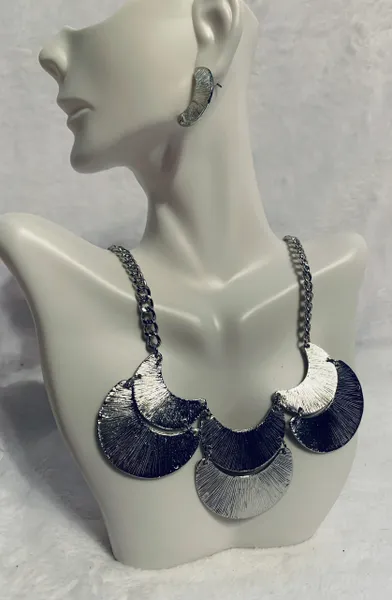 Texture Crescent Necklace