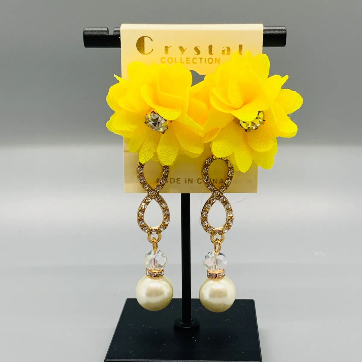 Pearl Rhinestone Flower Earrings
