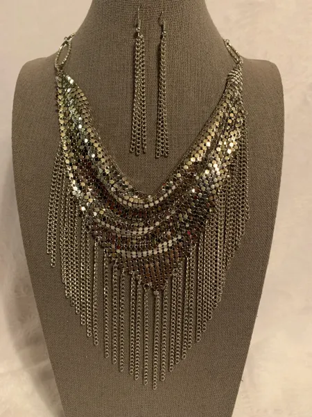Metal Bandana Necklace
