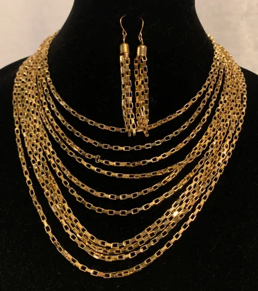 Drape Chain Necklace
