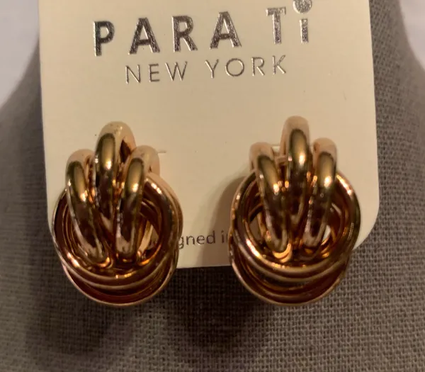 Different Types of Earrings