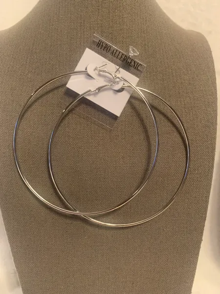Medium Hoop Earrings