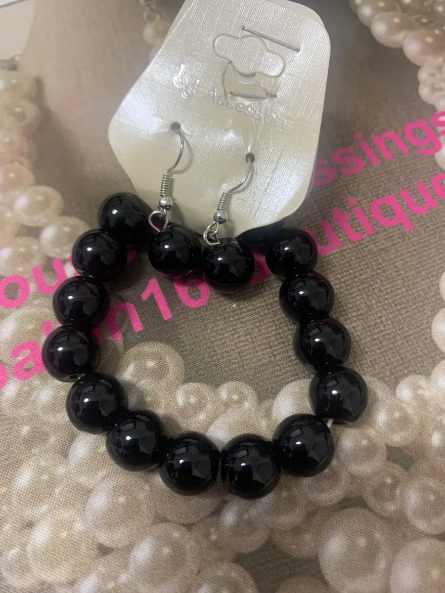 Pearls On The Go Earrings