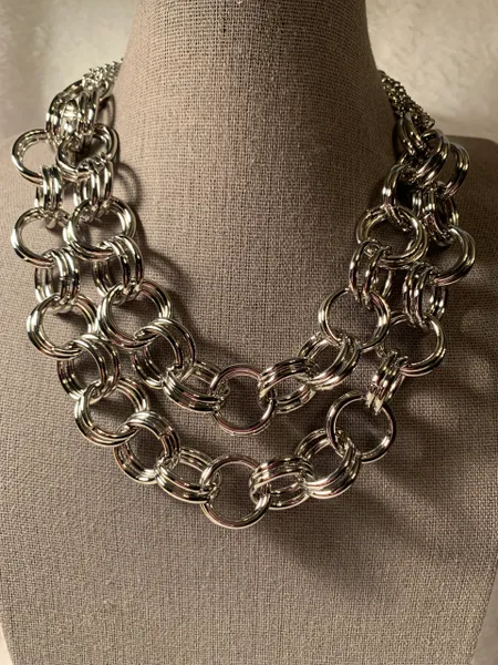 Chains of Loops Necklace Set