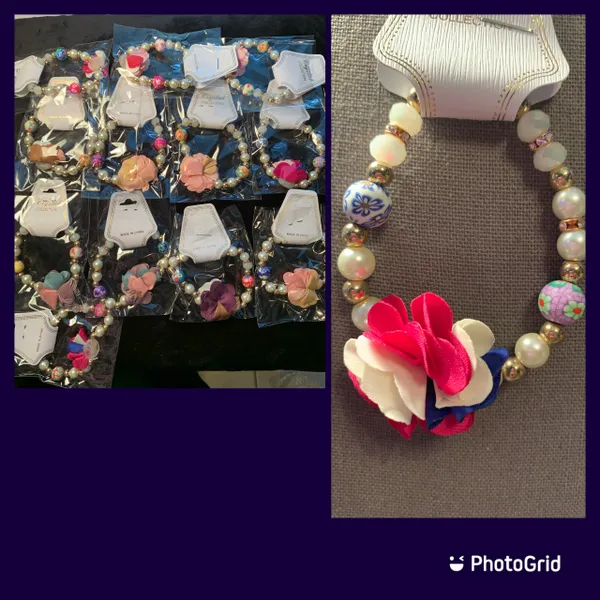Pearl Beads with Flower Bracelets