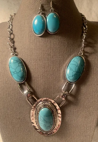 Beyond Beauty Necklace