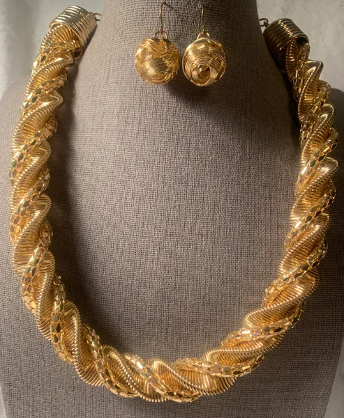 Rope Twist Necklace Set