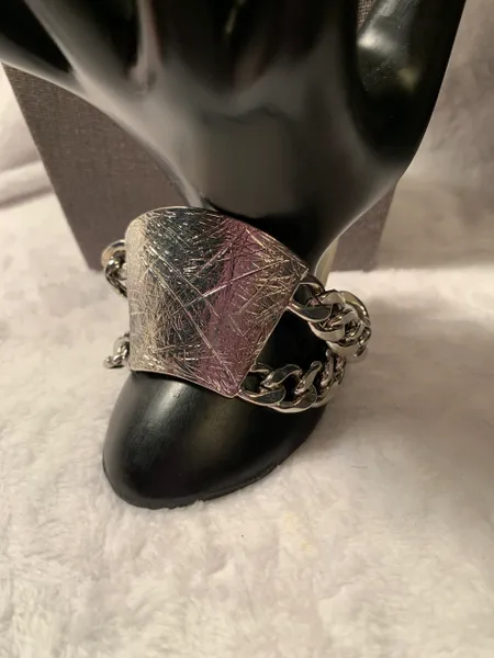 Bar Bracelet